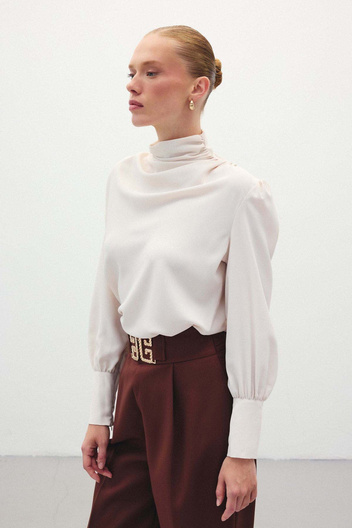 Drape Detaylı Bluz - Kahve