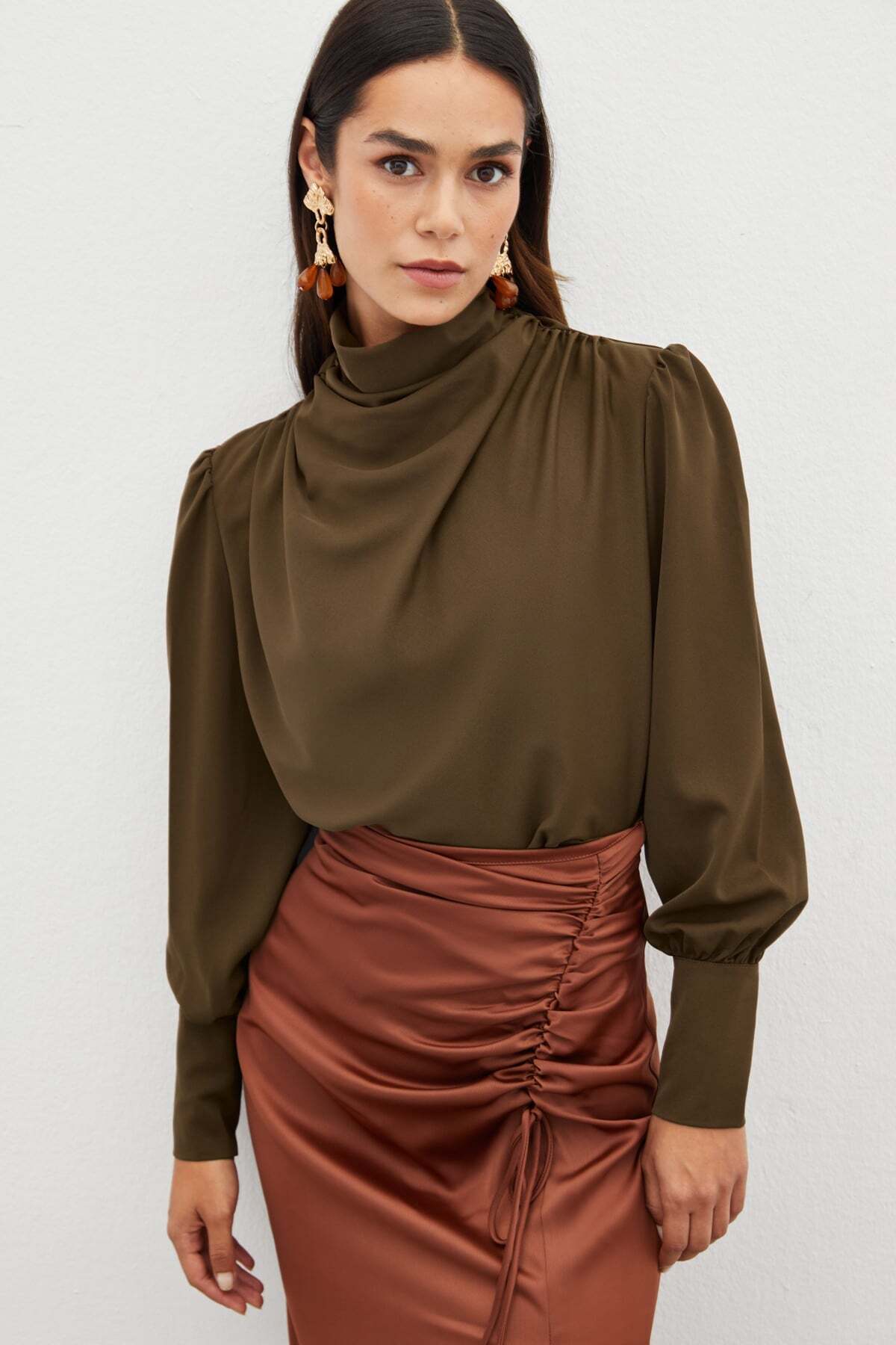 Drape Detaylı Bluz - Kahve